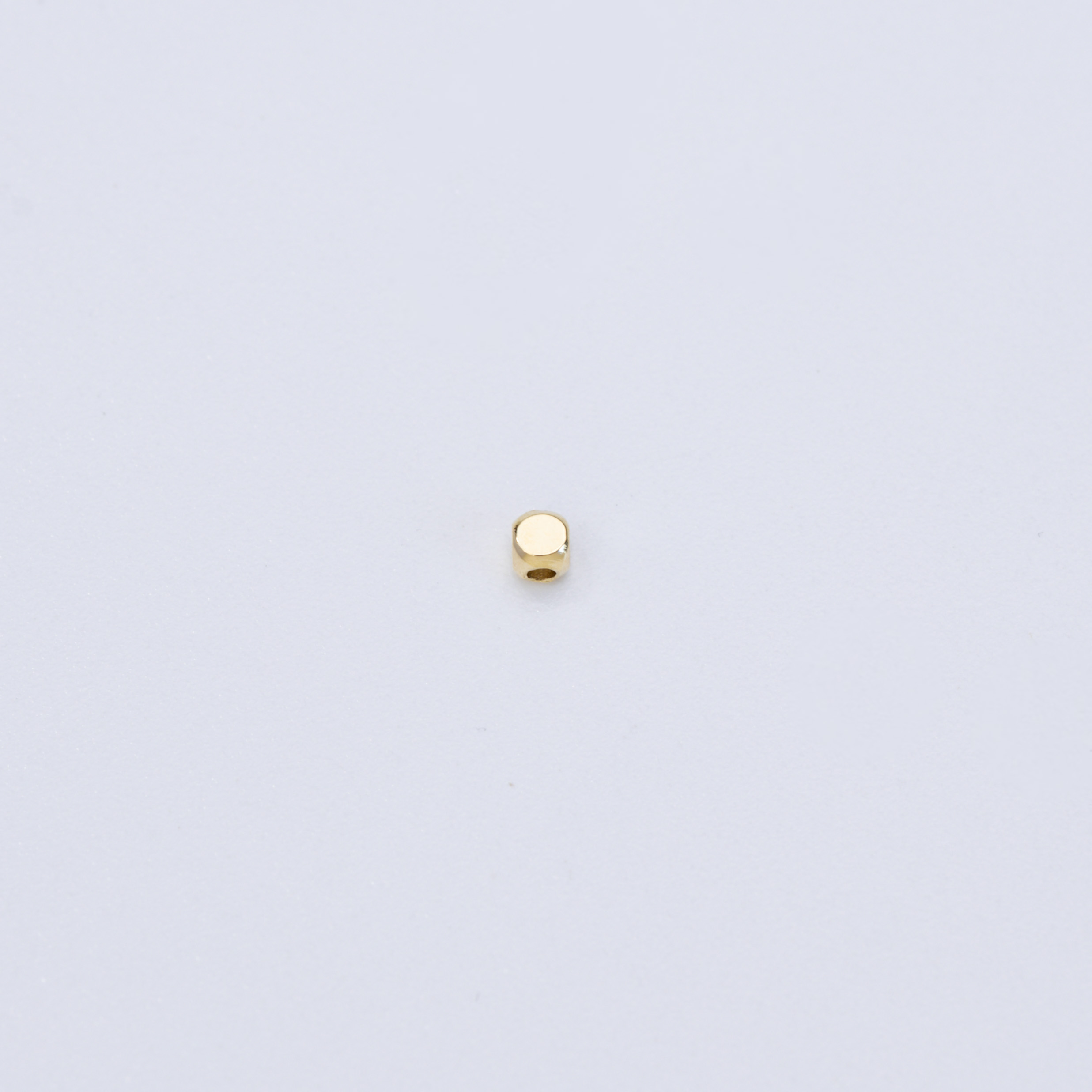19804 Gold Cube Bead Spacer 2.5mm